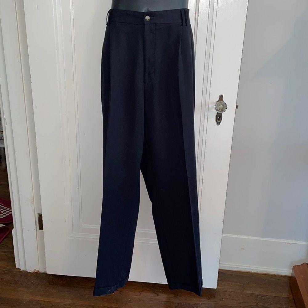 Greg Norman black polyester pleat front‎ cuffed hem pants